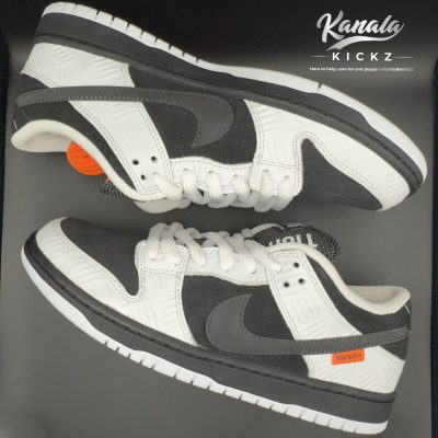 Nike SB Dunk Low- TIGHTBOOTH